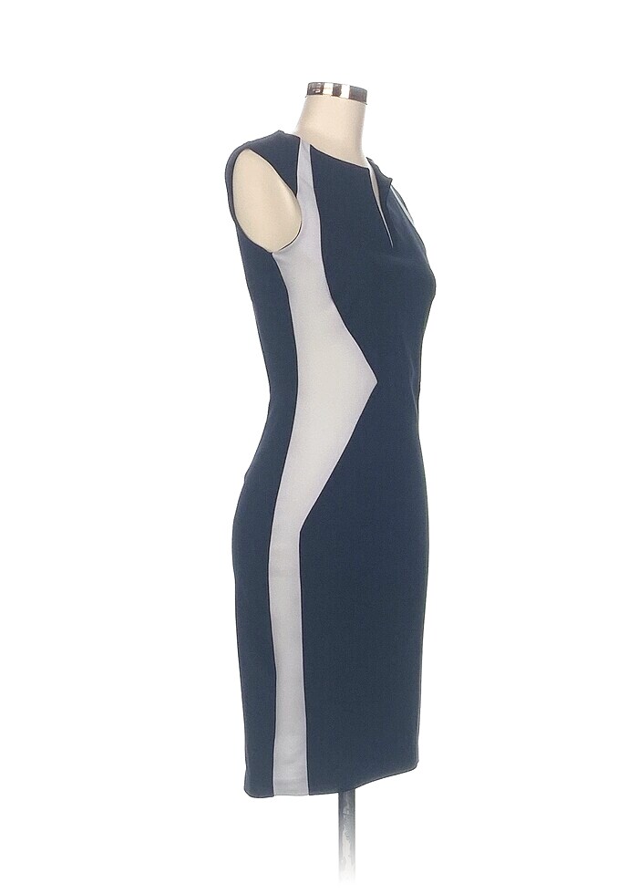 Trendyol & Milla Kısa Elbise %70 İndirimli. - Görsel 2