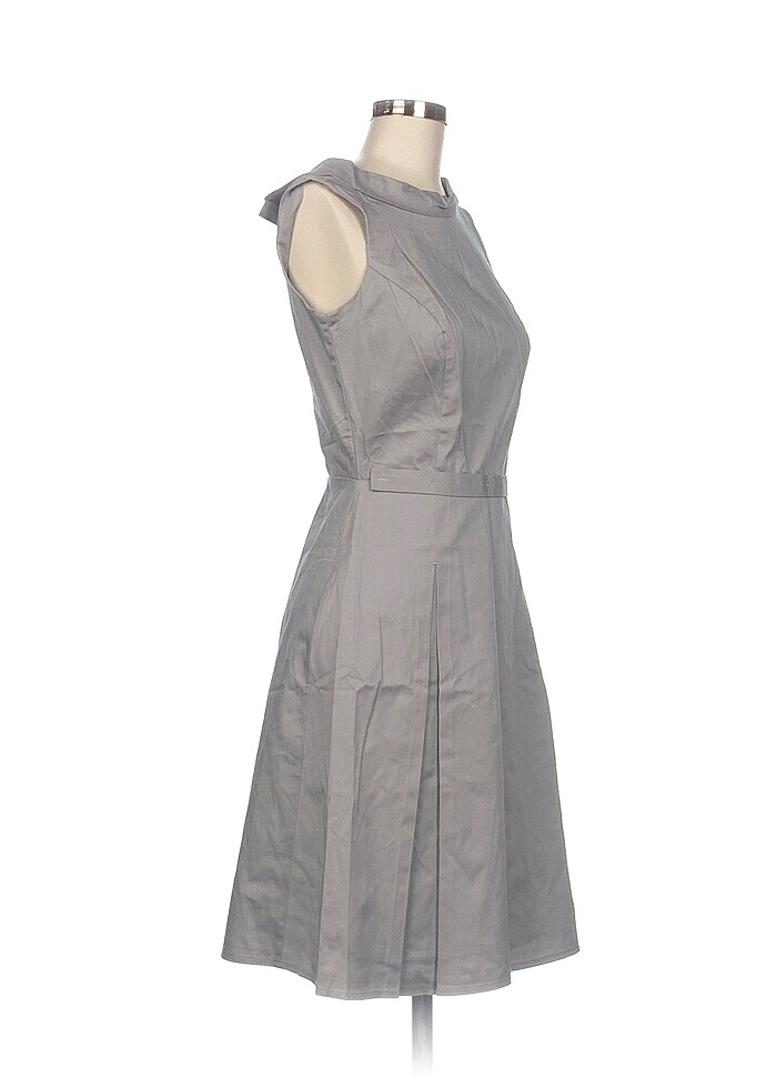 Roman Marka Kısa Elbise %70 İndirimli. - Görsel 2