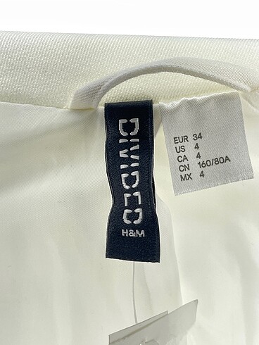 34 Beden beyaz Renk H&M Blazer %70 İndirimli.