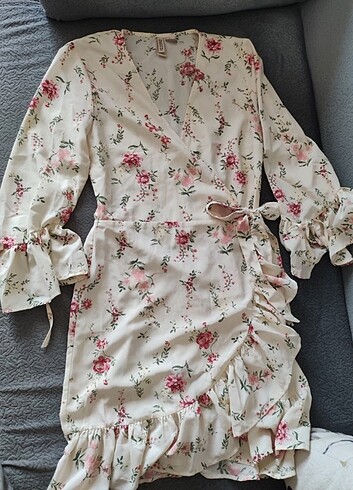 H&M Çiçek Desenli Anvelop Elbise 