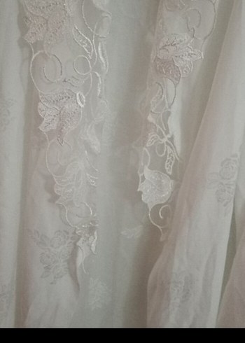 Uzun Kollu İşlemeli Beyaz sabahlık - Görsel 3