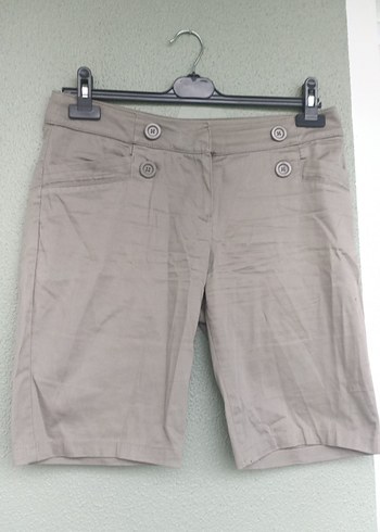 Düğmeli  gri Şort - Görsel 2