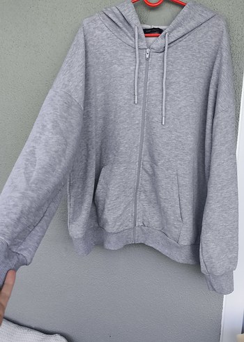 Gri kapşonlu Fermuarlı Sweatshirt - Görsel 2