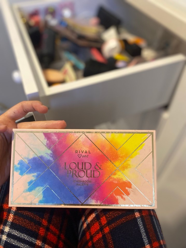 rivel loves me far paleti - Görsel 2