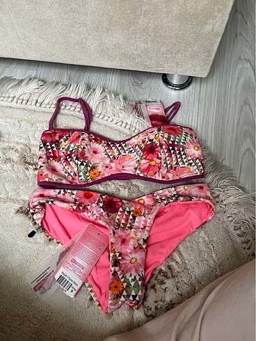 Penti bikini takımı