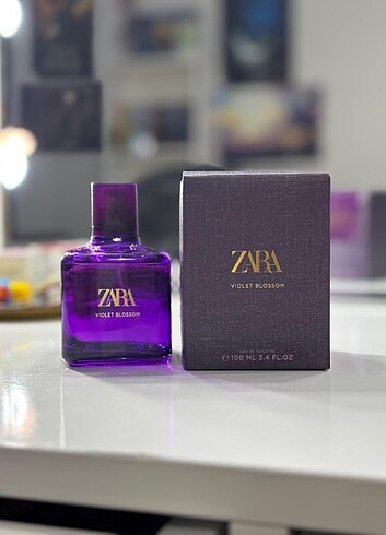 ZARA Violet blossom 