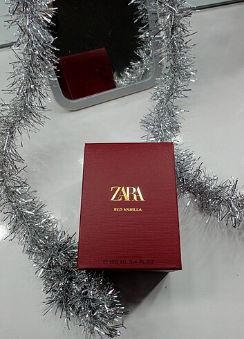 Zara ZARA red vanilya ???????????? 