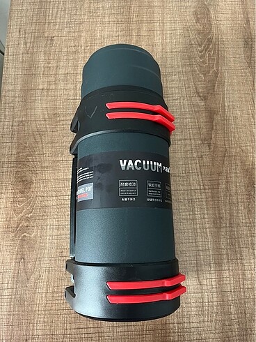 Vakuum termus