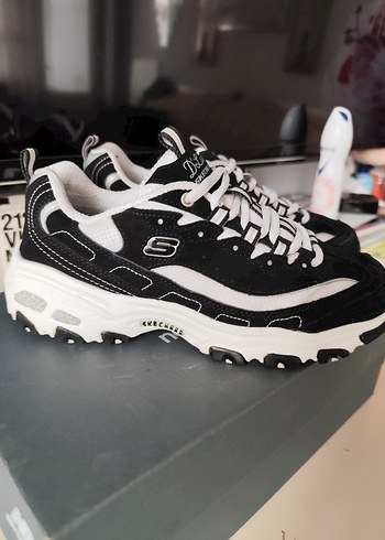 Skechers 36