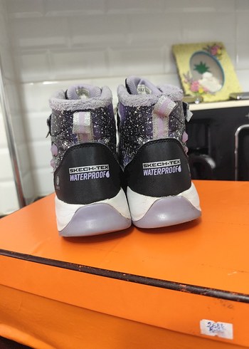 skechers ışıklı kız çocuk bot - Görsel 8