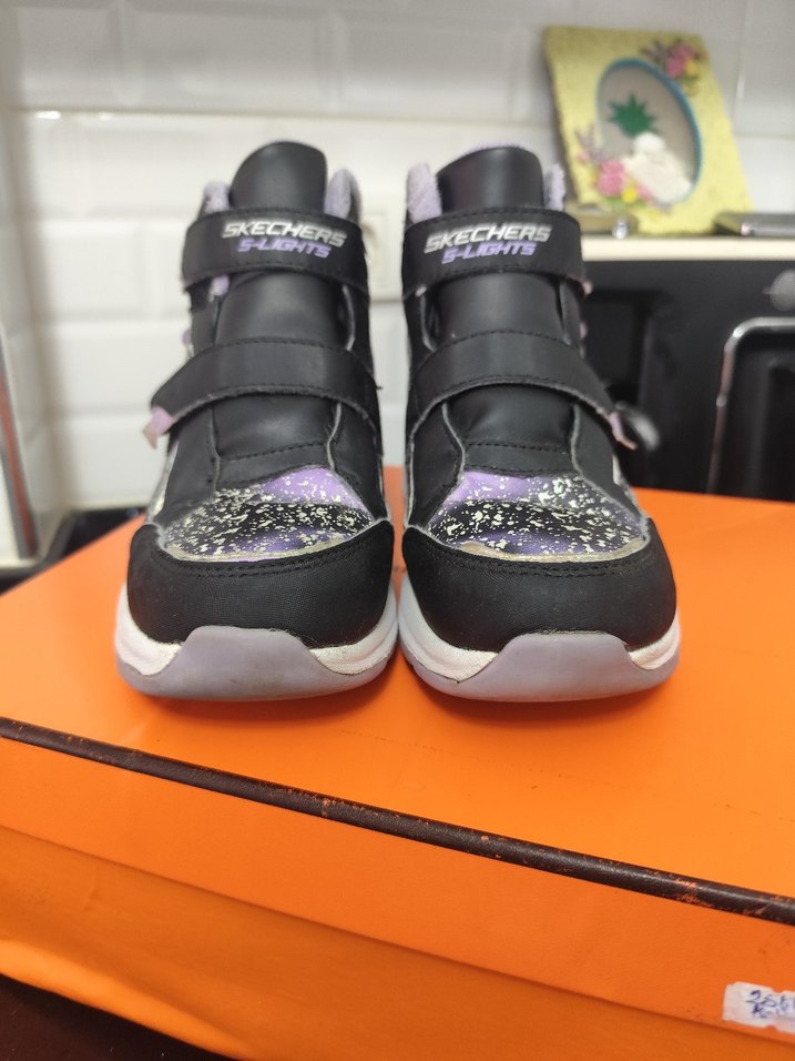 skechers ışıklı kız çocuk bot - Görsel 4