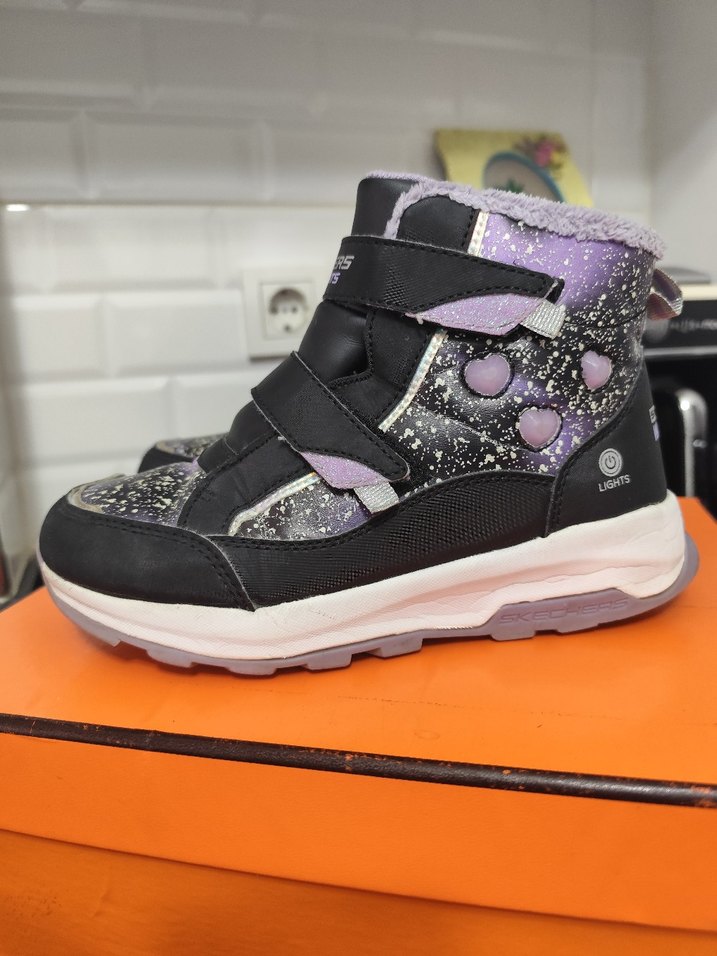 skechers ışıklı kız çocuk bot - Görsel 3