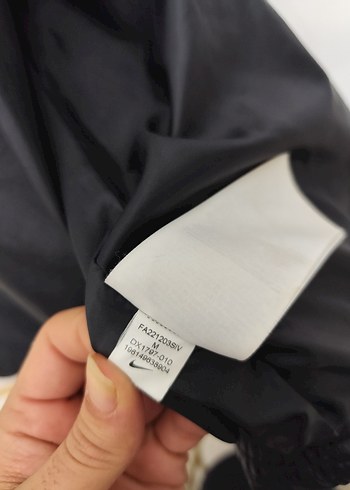 Nike Kadın therma fit orijinal mont - Görsel 8