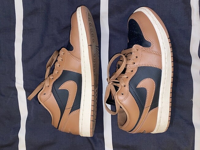 38 Beden kahverengi Renk Air Jordan
