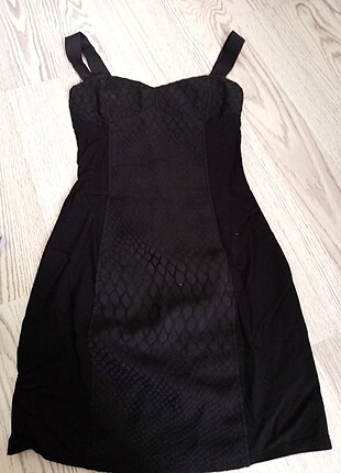 bershka elbise