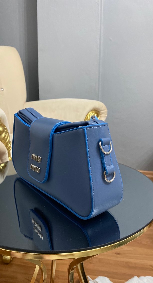 Miu Miu Mavi Deri Kadın Çanta - Görsel 4