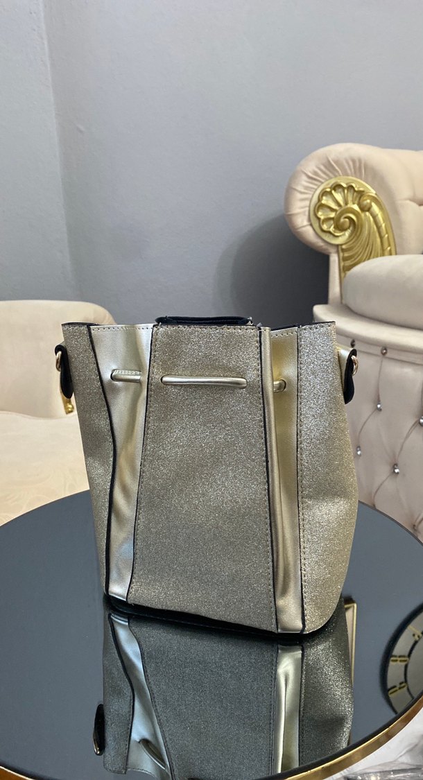 Kadın Altın Rengi Deri Çanta - Görsel 5