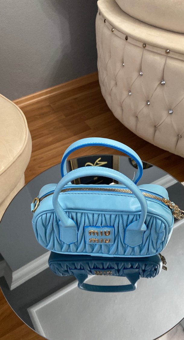 Mavi Deri Kadın El Çantası - Miu Miu - Görsel 4