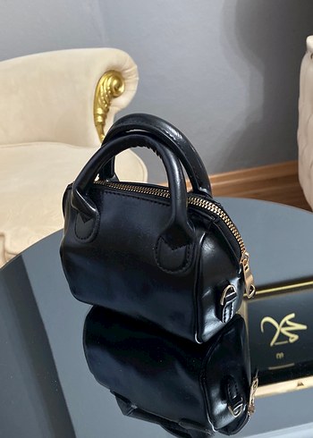 Klasik Siyah Deri Kadın Omuz Çantası - Görsel 2