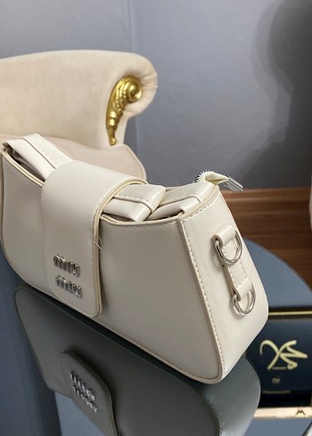 Beyaz Deri Kadın Omuz Çantası - Görsel 2