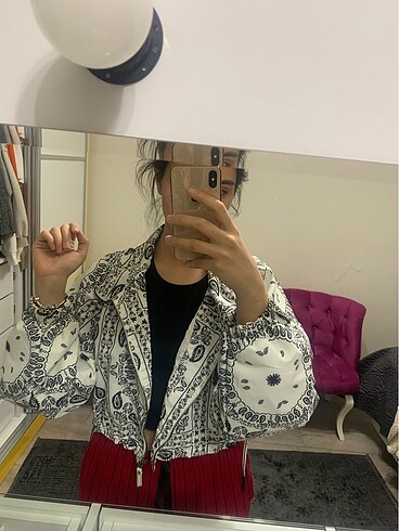 m Beden Bershka crop ceket
