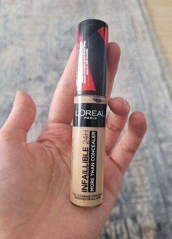 L'Oréal Paris İnfallible kapatıcı