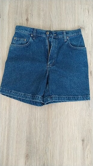 Sıfr jeans şort