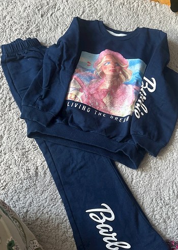 LC Waikiki Barbie Baskılı Koyu Mavi Kız Eşofman Takımı