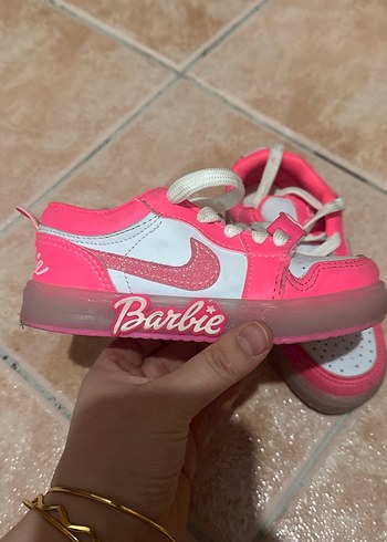 Barbie 28