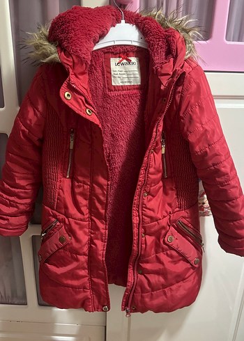 Kız Çocuk Kırmızı Kürklü Sıcak Mont - Görsel 2