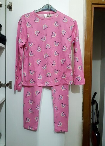 Çocuk pijama takımı