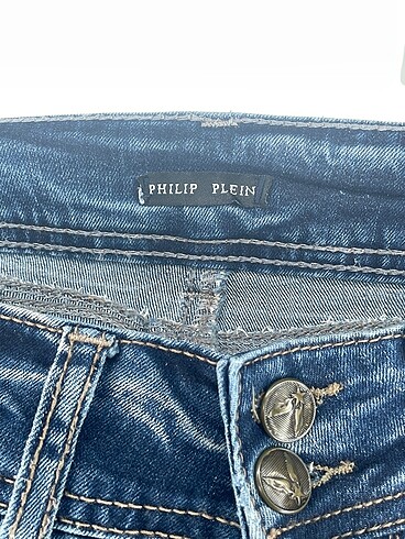 28 Beden çeşitli Renk PreLoved Jean / Kot %70 İndirimli.