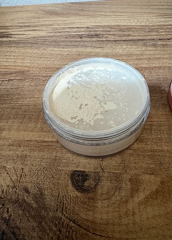 Yves rocher sabitleyici pudra - Görsel 4