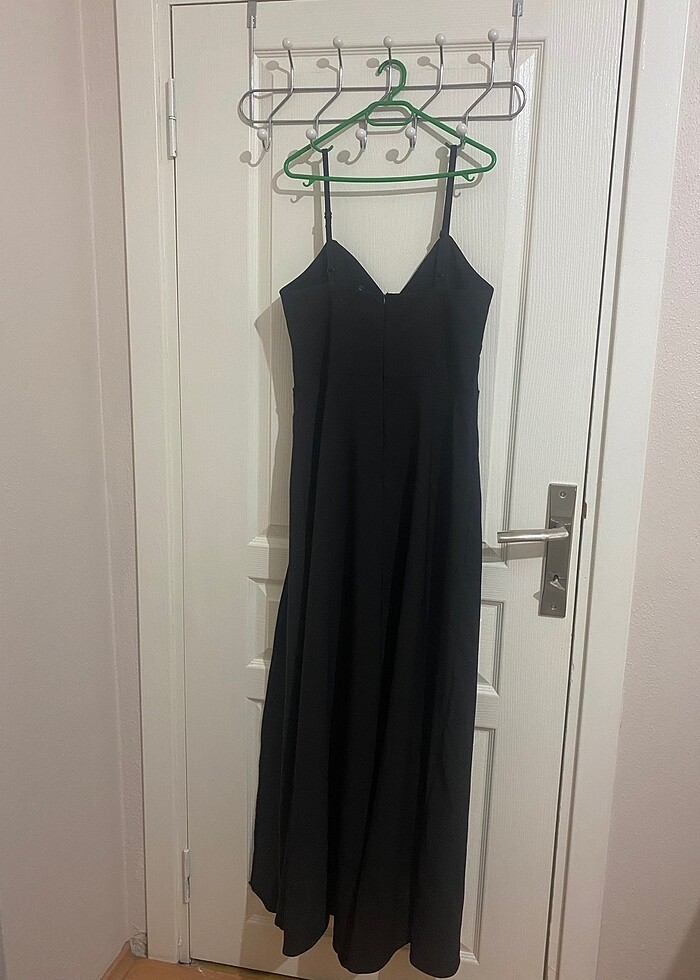 40 beden siyah yırtmaçlı abiye - Görsel 4