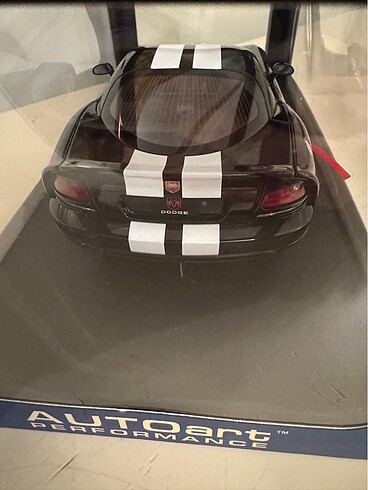 Beden Renk Dodge Autoart Diecast