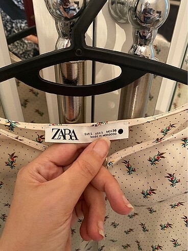 xl Beden ten rengi Renk Zara saten bluz