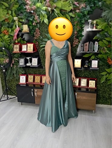 Taç Mint yeşili taç abiye