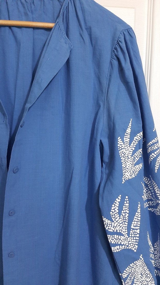 Uzun Kollu Mavi Nakışlı Bohem Gömlek - Görsel 2
