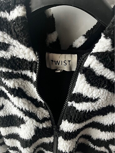 l Beden Mont Twist