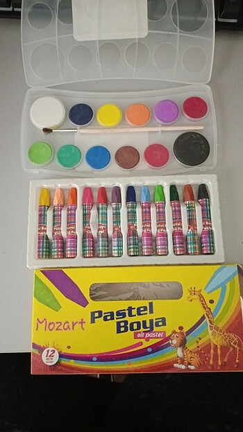 Beden Renk Sulu ve pastel boya