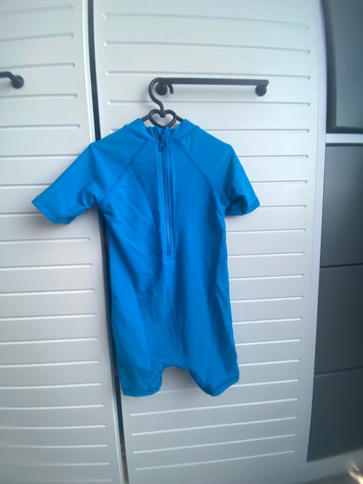 Erkek Çocuk Renkli Baskılı Kısa Kollu Mayo - Görsel 3