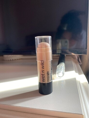 Wet n wild megaglo stick highlighter aydınlatıcı