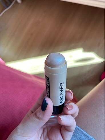  Beden Wet n wild megaglo stick highlighter aydınlatıcı