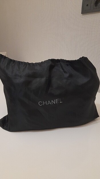 Chanel parlak siyah çanta