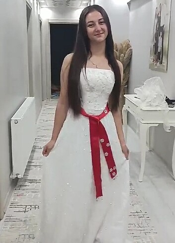 s Beden Gelinlik