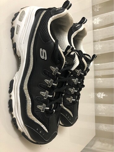 40 Beden Orijinal Skechers spor ayakkabı