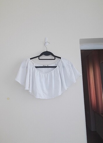 Bershka beyaz crop top bustiyer xs