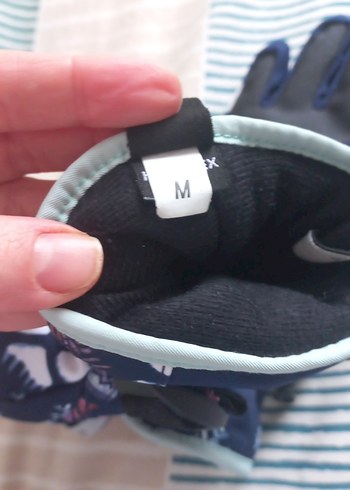 Kız Çocuk Lacivert Desenli Roxy Eldiven - Görsel 4