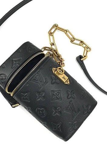 Louis Vuitton çanta 