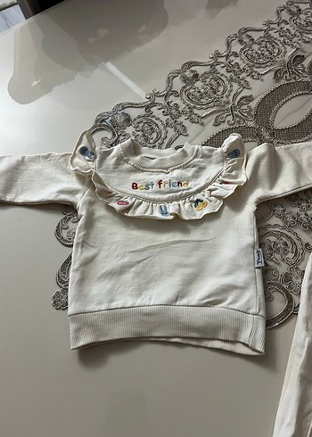 Nakışlı Fırfırlı Uzun Kollu Bebek Kız Takımı - Görsel 4